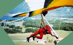 Hang gliding in-flight photo